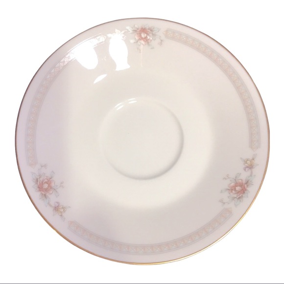 Noritake Japan Cervantes 7261 ivory china cup and saucer set - Picture 2 of 6